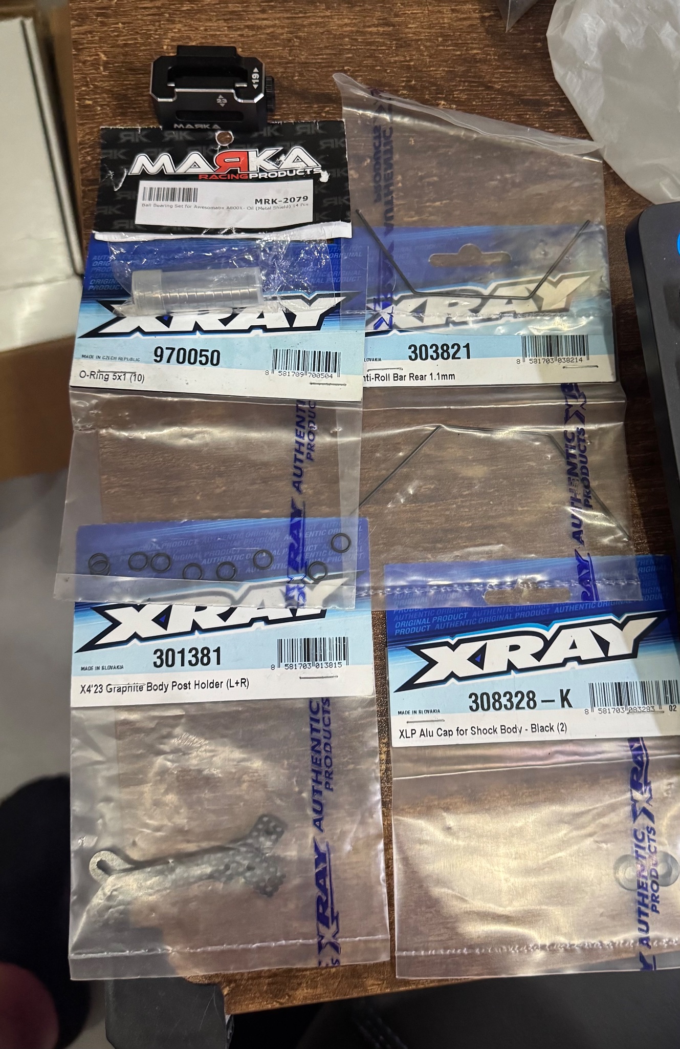 Ricambi X ray 2022 2023 più kit molle ammortizzatore e differenziale